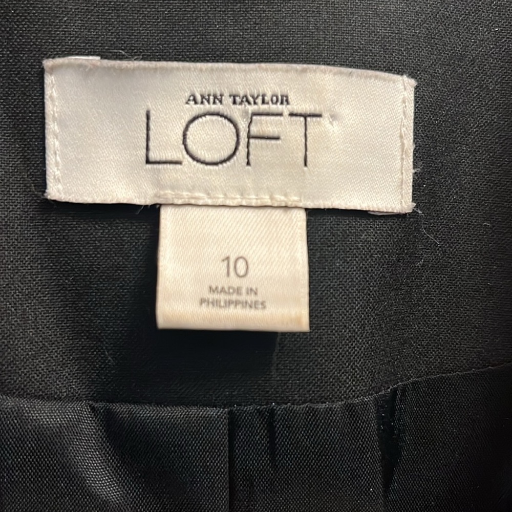 Loft Suit Jacket - Picture 2 of 3